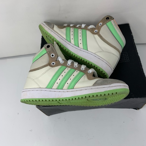 Star Wars X Adidas Top Ten “The Child” Baby Yoda - Picture 5 of 7